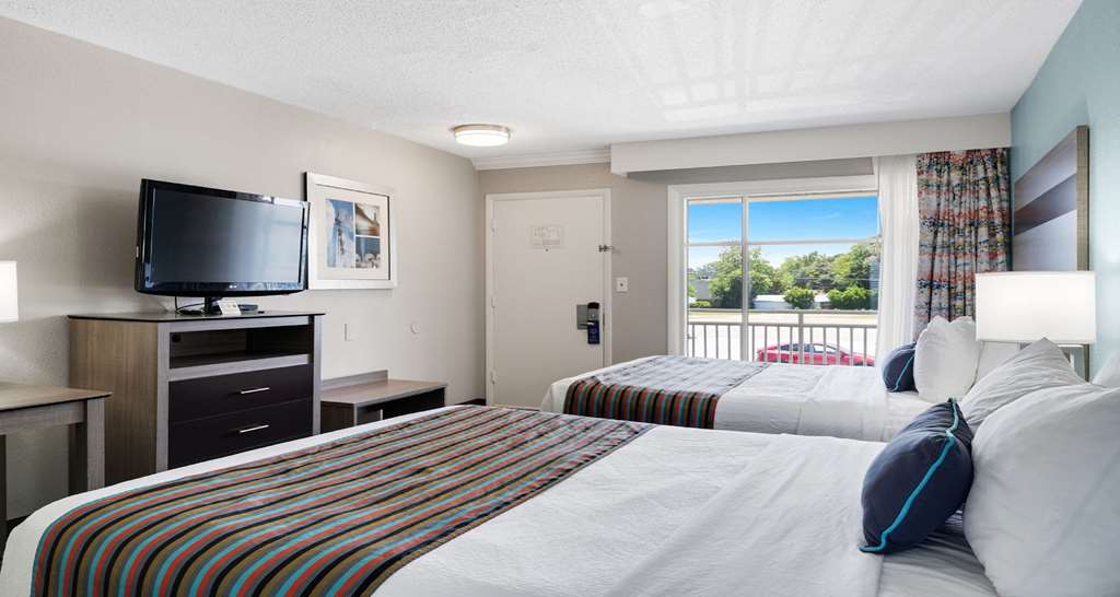 Best Western Plus Holiday Sands Inn & Suites - photo 34