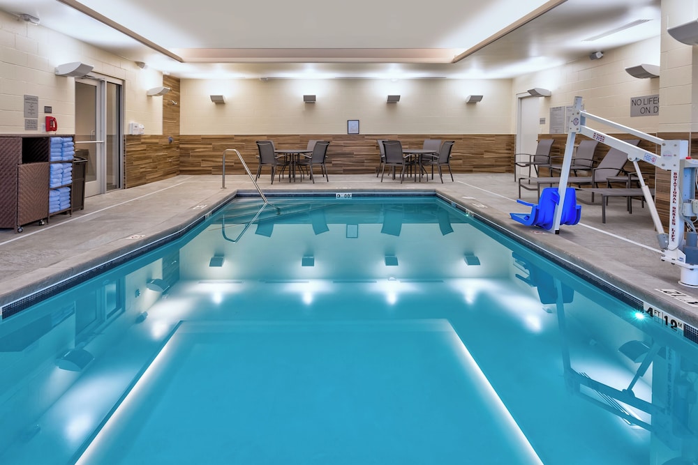 Fairfield Inn & Suites by Marriott Grand Rapids North - photo 23
