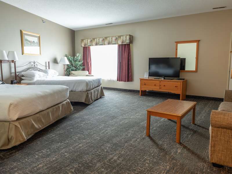 Crossings By Grandstay Inn And Suites - photo 5