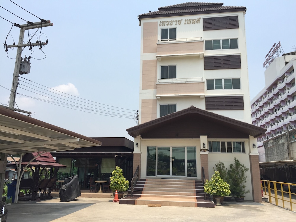 Taevaraj Place in Phra Nakhon Si Ayutthaya, Thailand