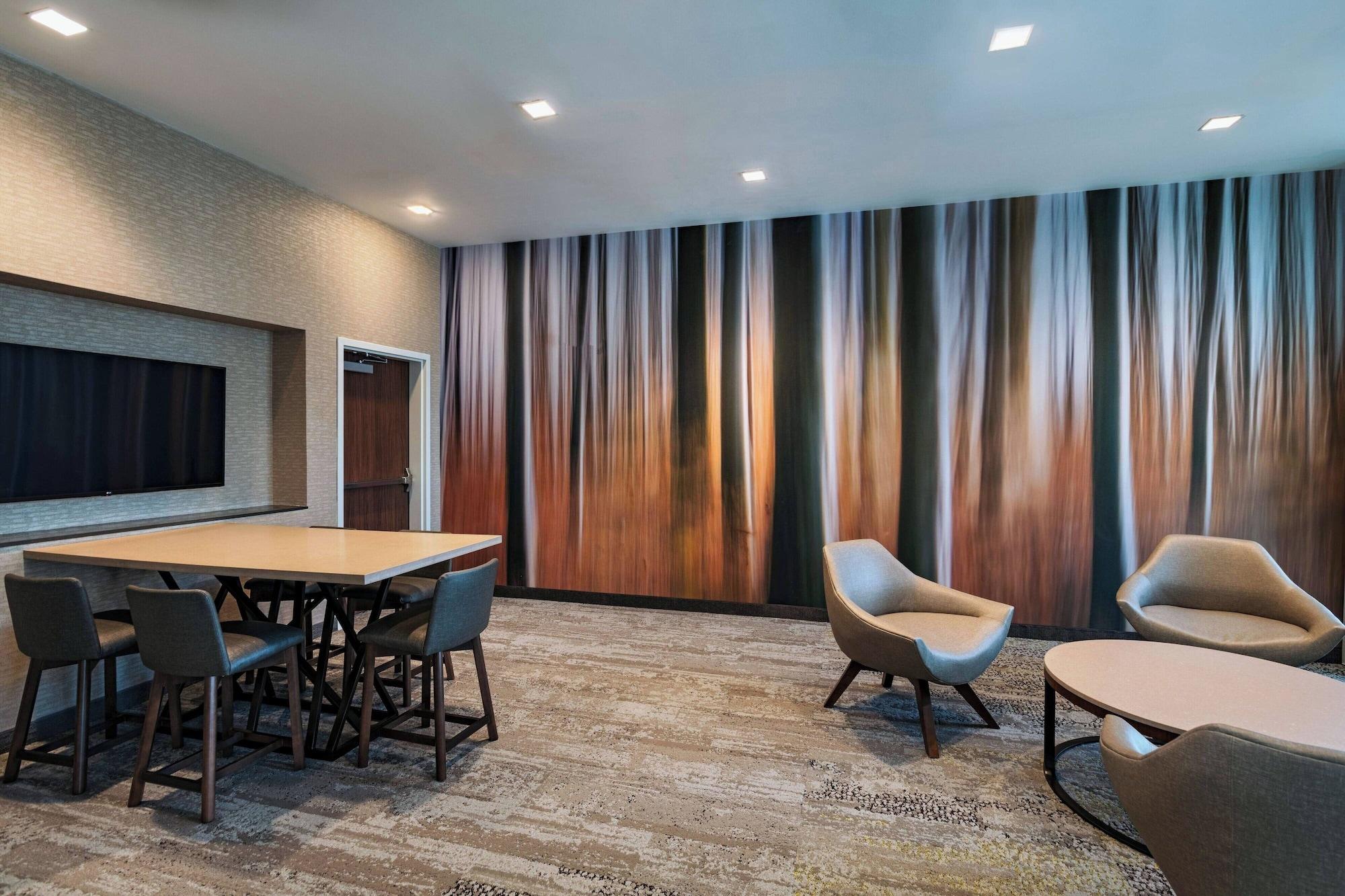 Courtyard by Marriott Dallas Grand Prairie - photo 19