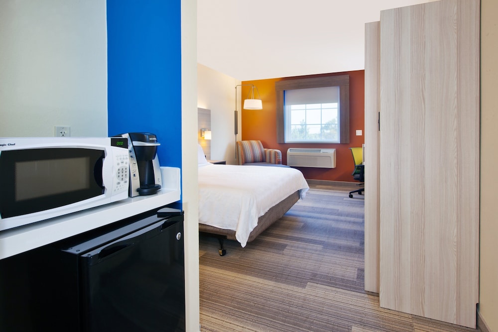 Holiday Inn Express & Suites Absecon Atlantic City by IHG - photo 19
