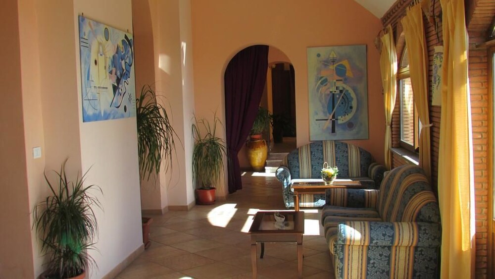 Hotel Al Palazzetto Set Fair — Avellino — photo 4
