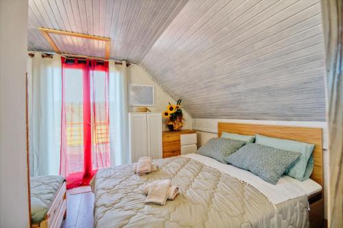 Apartment Pri Braceku Odmor u prirodi Nature Retreat & Relaxation — 4-Star Luxury Hotel in Samobor, Croatia