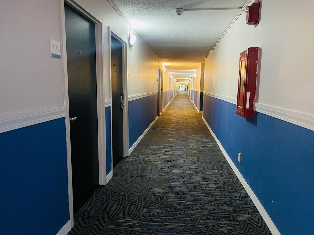Mystic River Hotel & Suites Near Casinos - photo 33