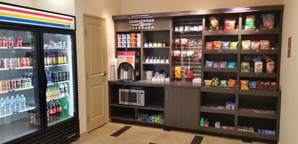 Candlewood Suites Plano North by IHG - photo 36