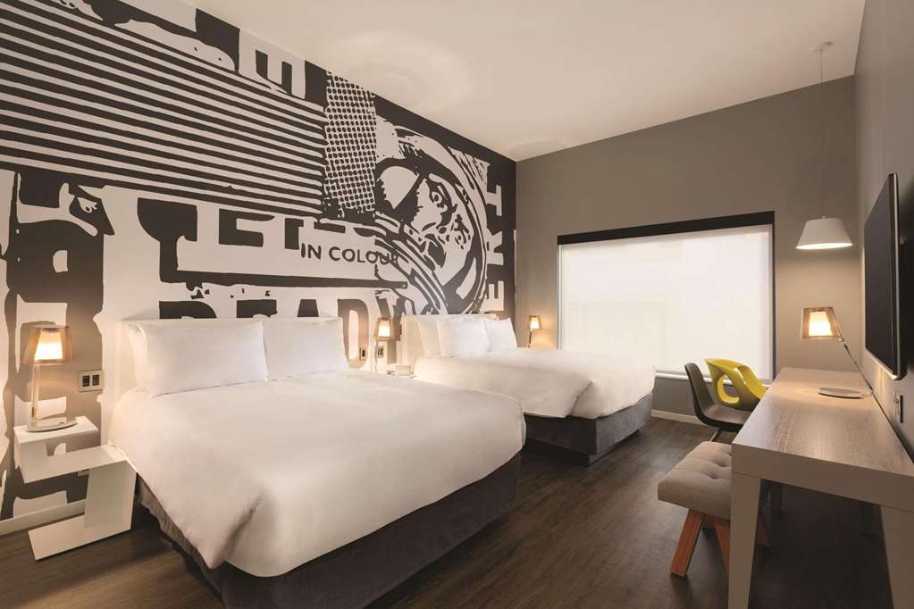 Radisson RED Minneapolis Downtown - photo 4