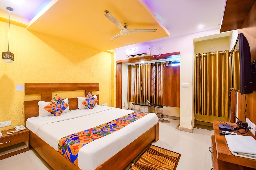 Capital O 11408 Hotel Sai Jagannath