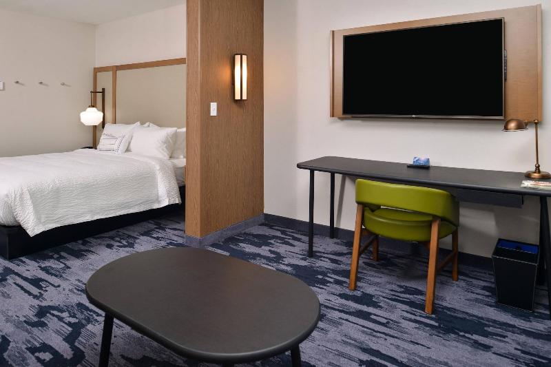 Fairfield Inn & Suites by Marriott Canton - photo 55