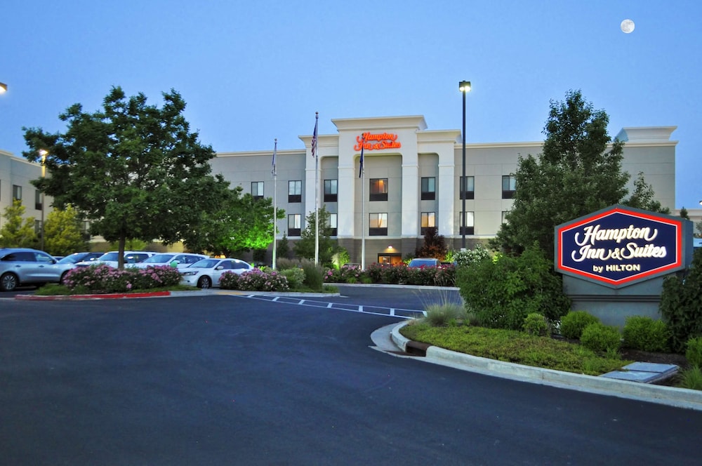 Hampton Inn & Suites Salt Lake City West Jordan - photo 49