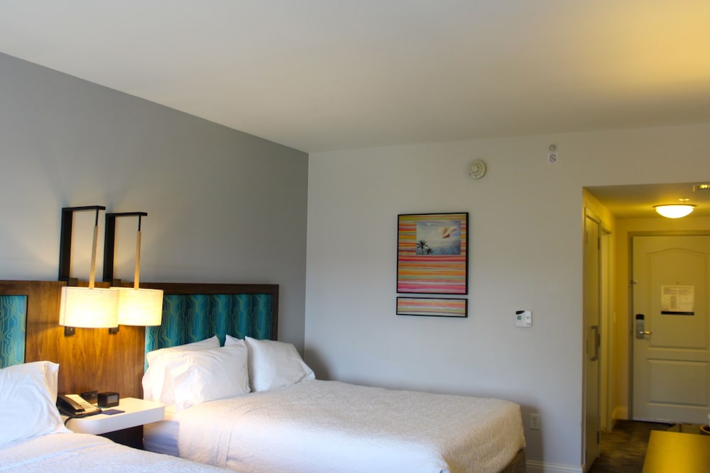 Hampton Inn & Suites Sarasota Bradenton Airport FL - photo 7