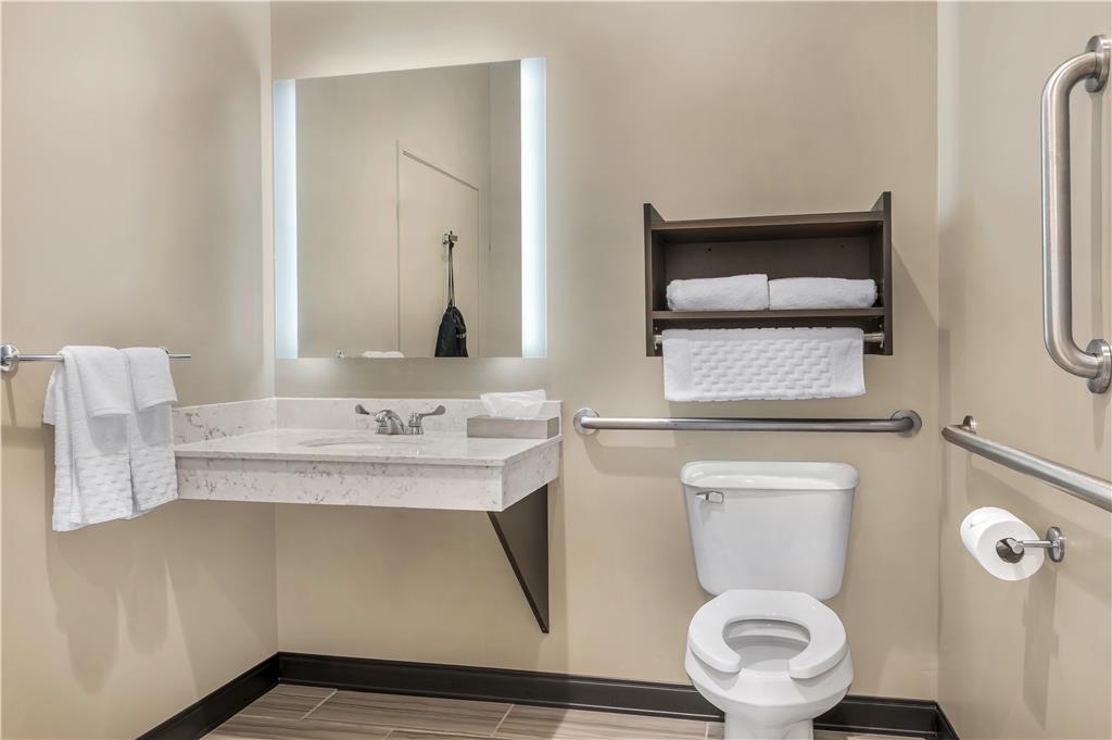 Best Western Plus Parkside Inn & Suites - photo 21