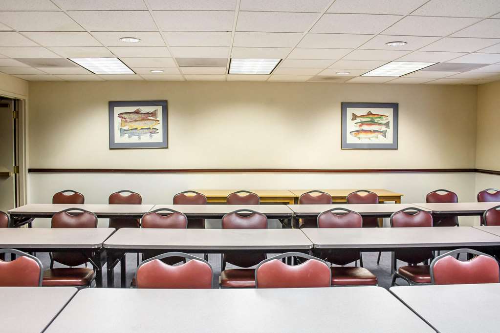 Quality Inn & Suites Longview Kelso - photo 26