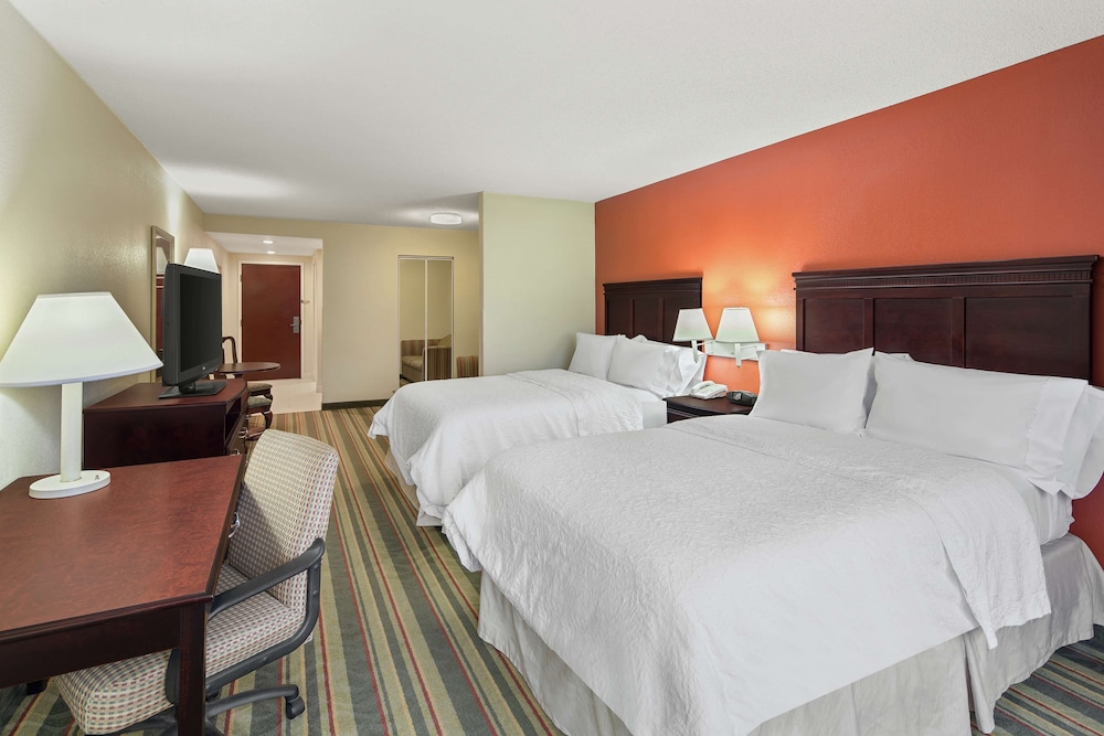 Hampton Inn Richmond Southwest Hull Street - photo 8