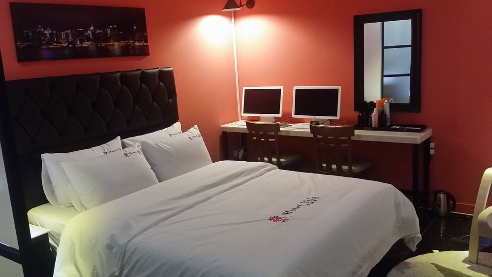 Peacock Motel - last minute hotel in Incheon