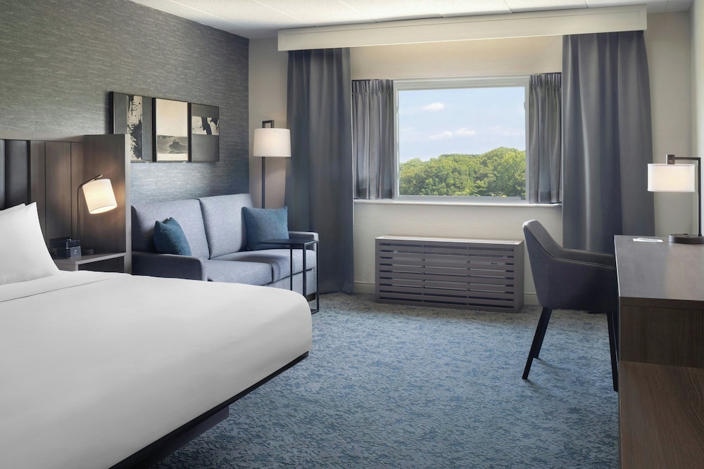 Renaissance Framingham Hotel & Conference Center - photo 19