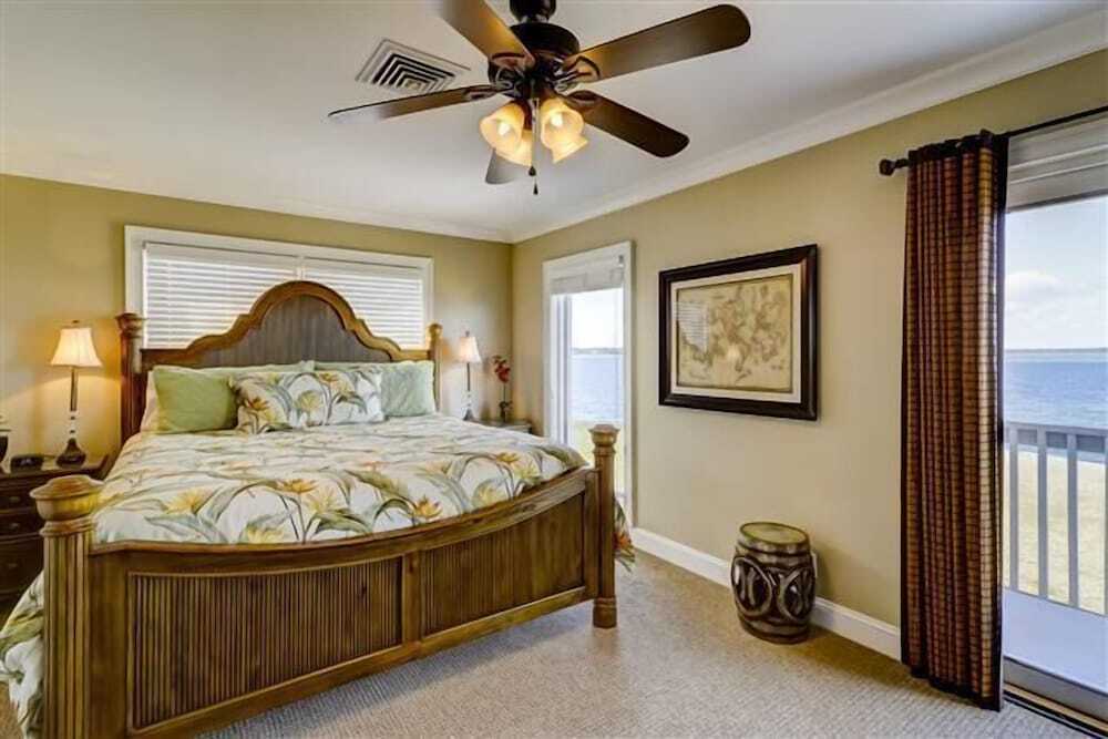 714 Schooner Court at the Sea Pines Resort - photo 4