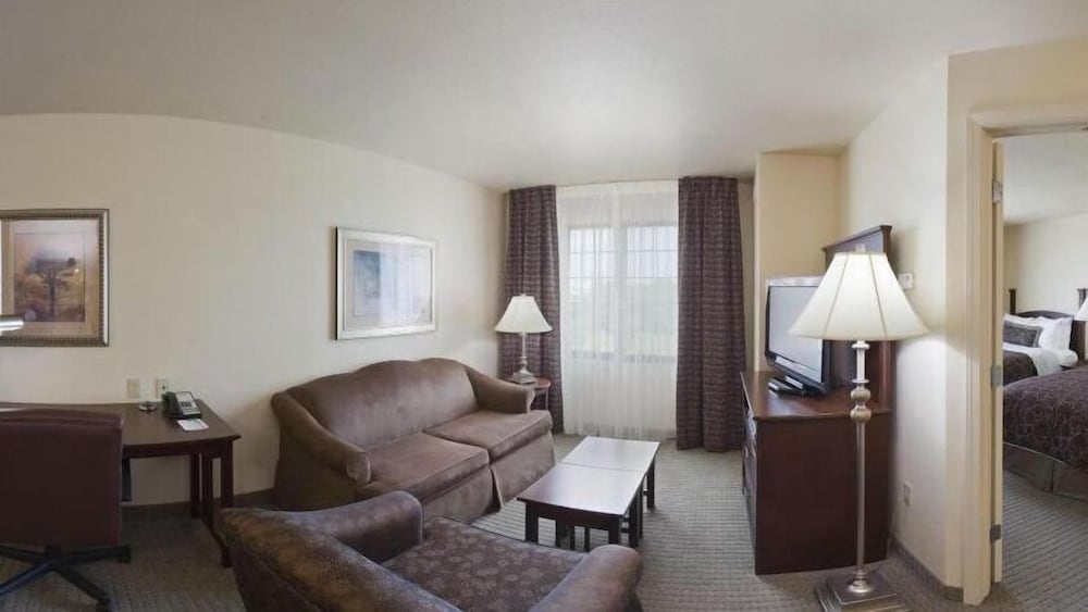 Staybridge Suites Fayetteville Univ Of Arkansas by IHG - photo 21