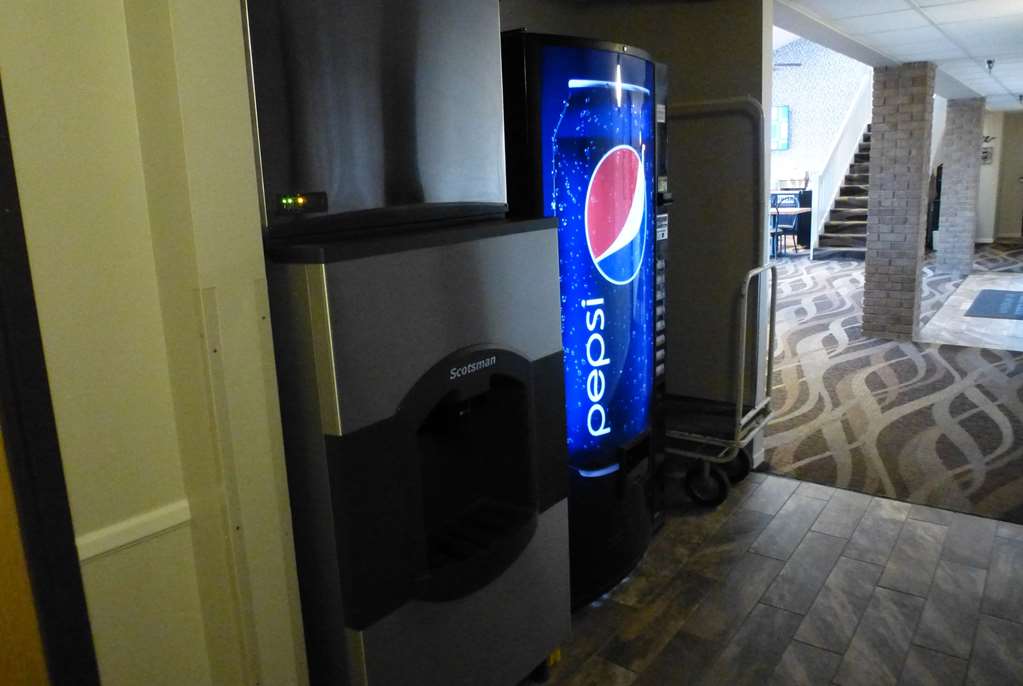 AmericInn by Wyndham Mitchell - photo 13