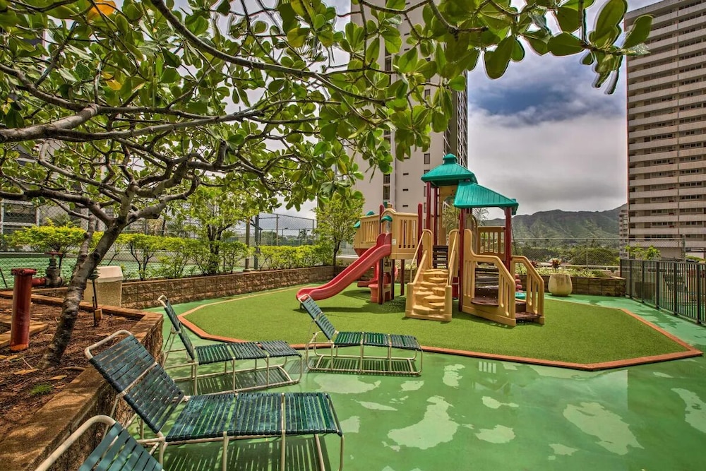 Tower 1 Suite 3514 KP by Koko Resort Vacation Rentals - photo 16