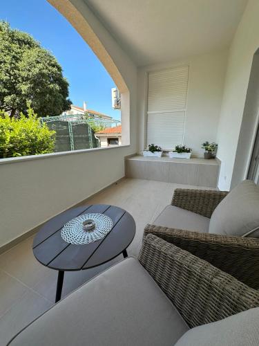 Apartman Toni — 4-Star Luxury Hotel in Rogoznica, Croatia