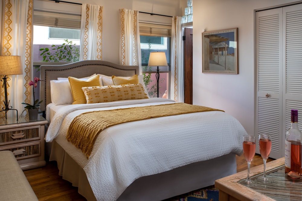 Adobe Rose Inn B&B - photo 5
