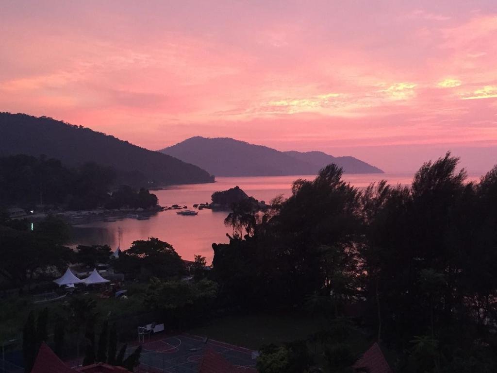 Bayu Ferringhi — 4-Star Luxury Hotel in Batu Feringgi, Malaysia