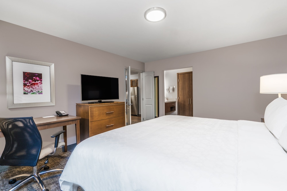 Staybridge Suites Anchorage by IHG - photo 11