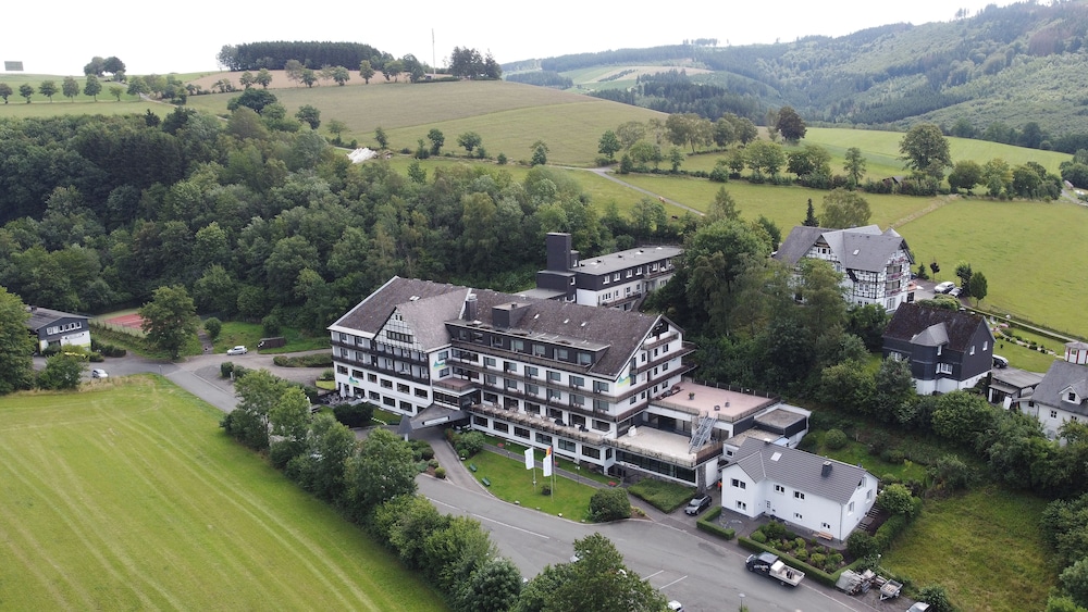 Sauerland Alpin Hotel