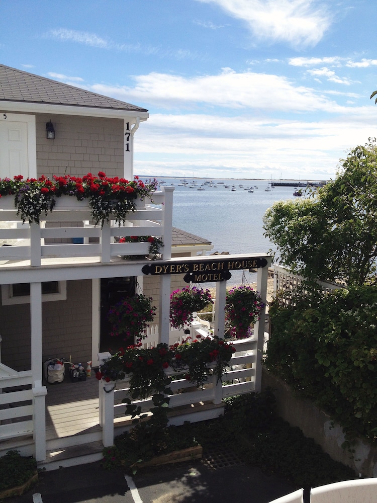 Dyer's Beach House - photo 53