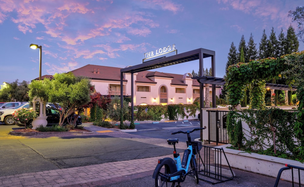 The Lodge at Healdsburg tapestry Collection by Hilton - photo 53