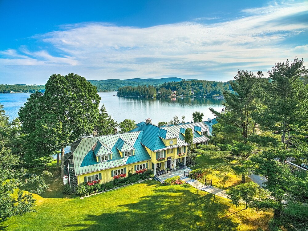 Ripplecove Hotel & Spa in Sherbrooke, Canada