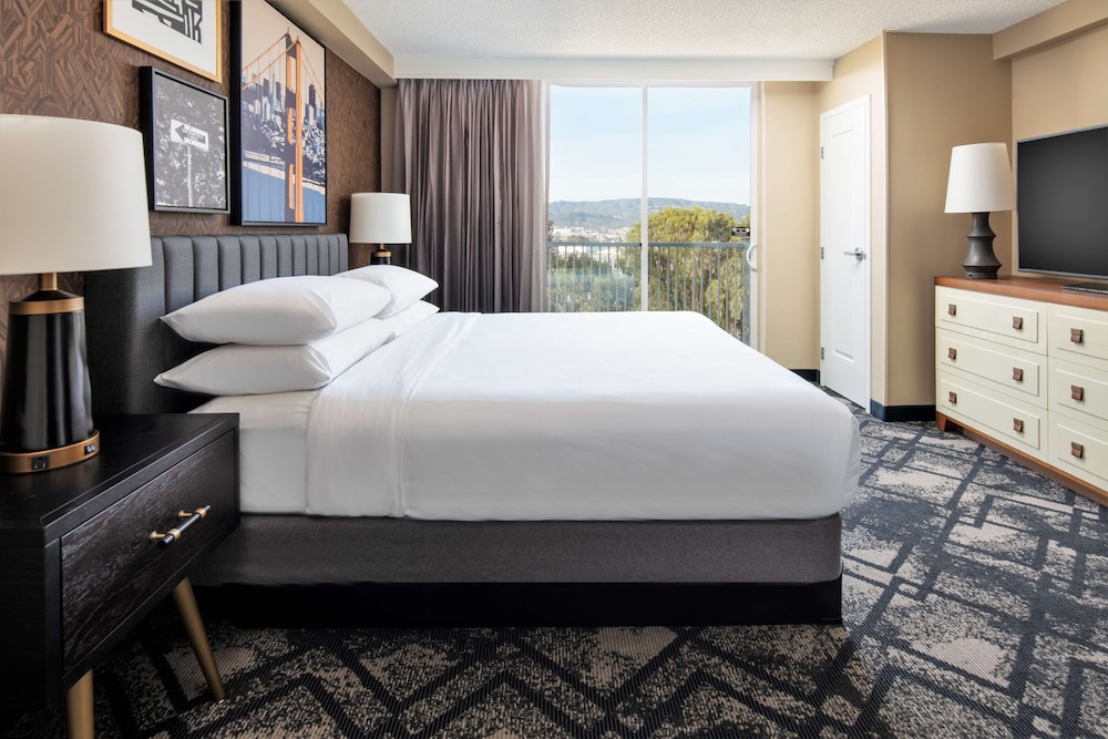 Embassy Suites by Hilton San Francisco Airport Oyster Point - photo 13