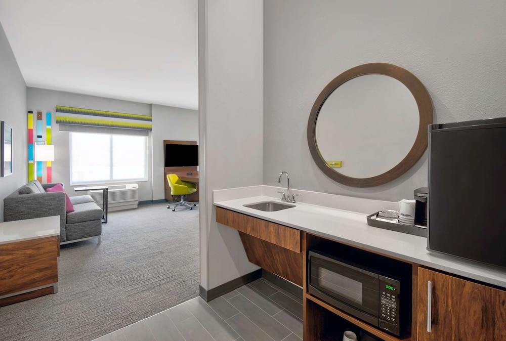 Hampton Inn by Hilton Abingdon - photo 13