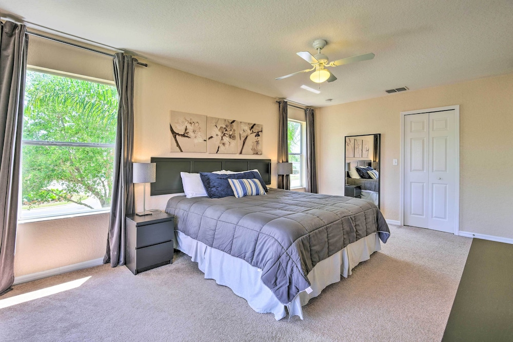 Cozy Resort Townhome w Gas Grill 3 Mi to Disney - photo 6