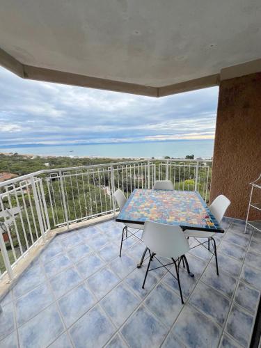 Condominio Due Torri — 4-Star Luxury Hotel in Lignano Sabbiadoro, Italy