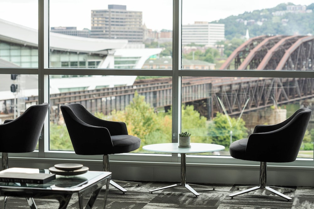 AC Hotel Pittsburgh Downtown - photo 3
