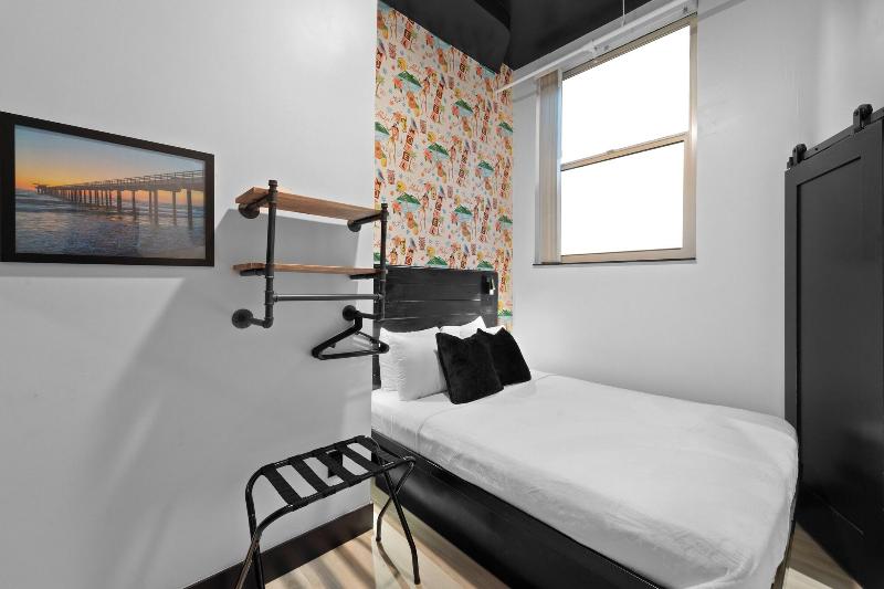 Occidental - photo 15