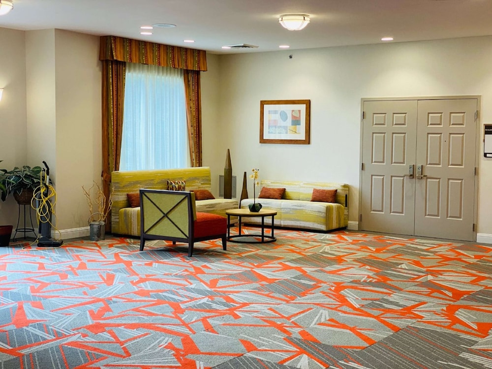 Hilton Garden Inn Columbia - photo 8