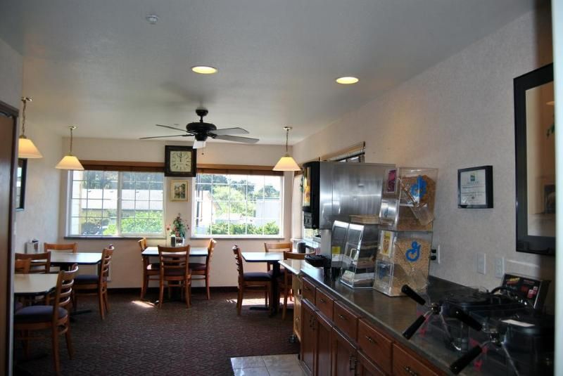 Paradise Inn and Suites - photo 5