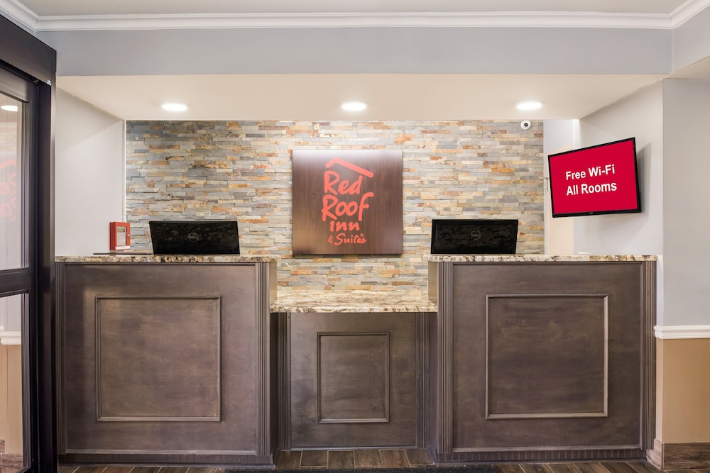 Red Roof Inn & Suites Athens AL - photo 2