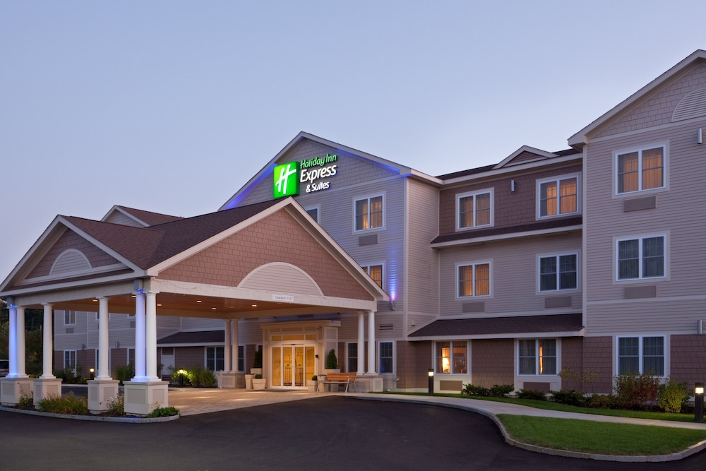 Holiday Inn Express Hotel & Suites Tilton Lakes Region by IHG — hotel in Tilton