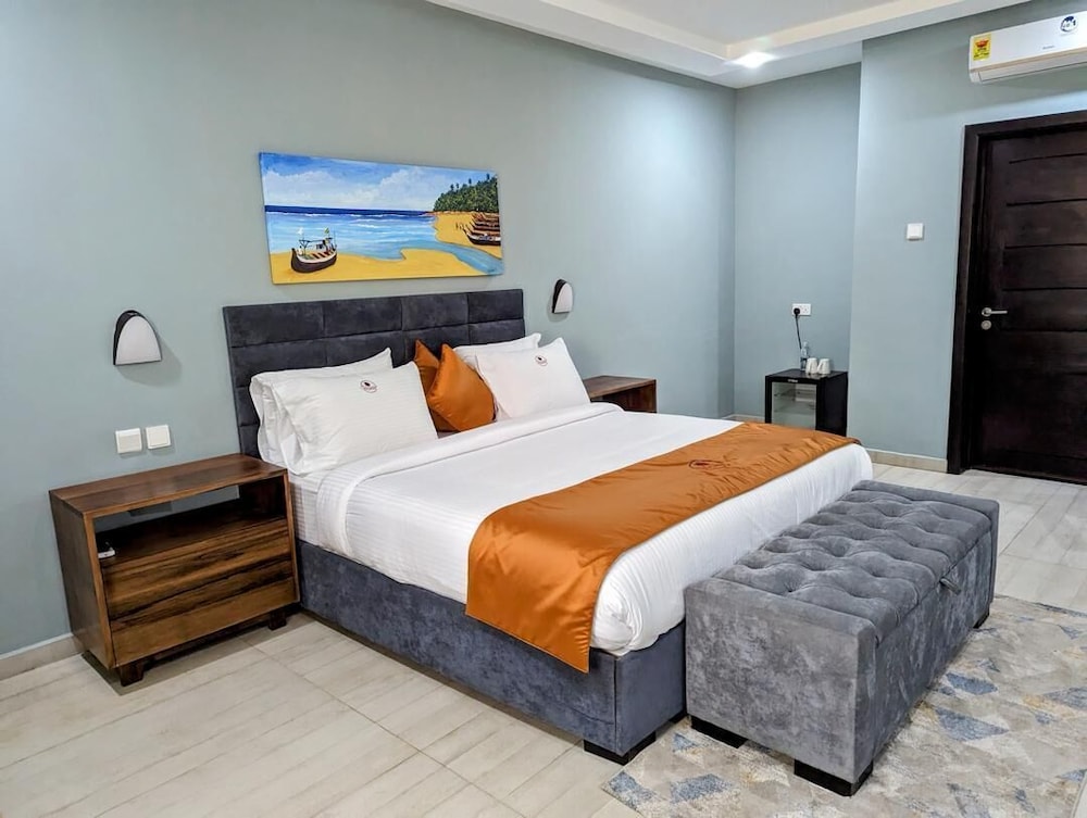 Breezes Beach Resort — Cape Coast — photo 4