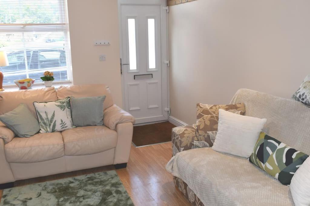Hill View Cottage — 4-Star Luxury Hotel in Bala, United Kingdom