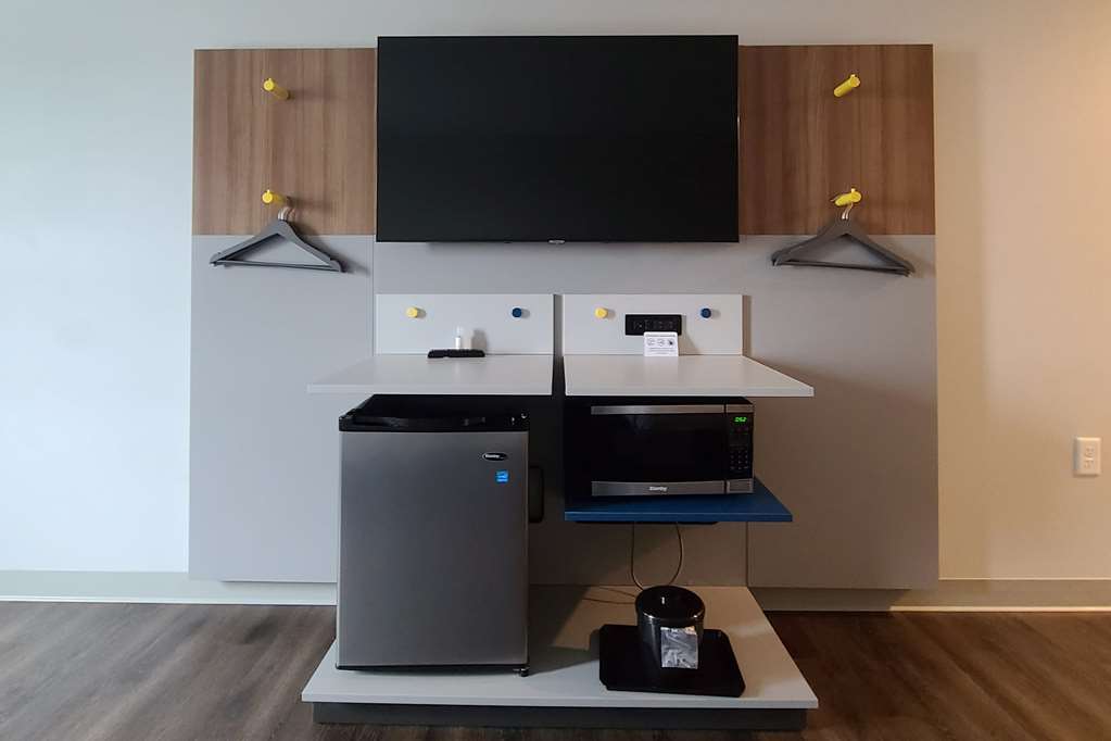 Microtel Inn & Suites by Wyndham Milford - photo 12