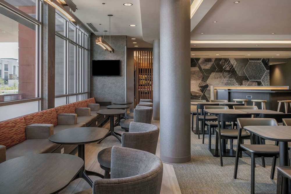 SpringHill Suites by Marriott Phoenix West Avondale - photo 26