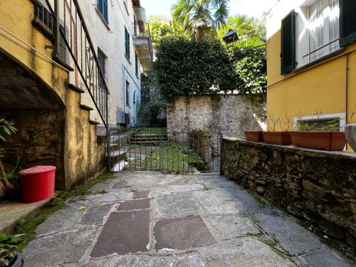Loft Lago di Como Apt — 4-Star Luxury Hotel in Menaggio, Italy