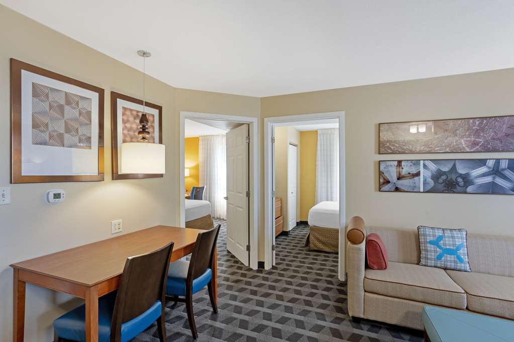 MainStay Suites Mt. Laurel Philadelphia - photo 33