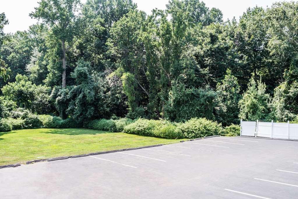 Super 8 by Wyndham Old Saybrook - photo 13