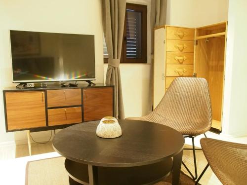 Studio Apartment Modern